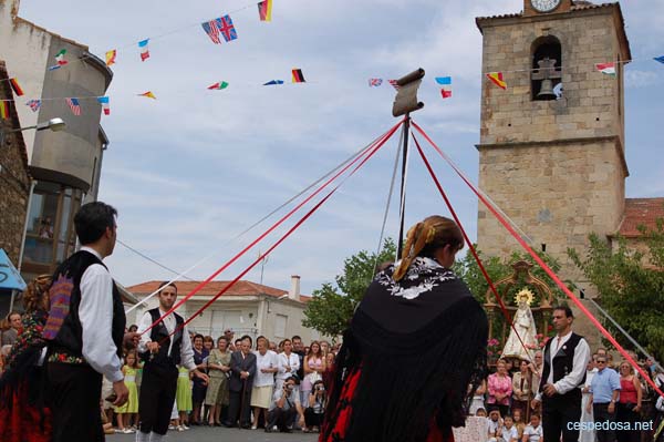 cespedosa_fiestas07_danzas_14